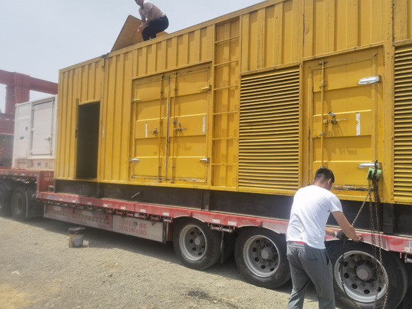 郭河镇除了负载情况和发动机维护,还有哪些因素会影响 200kw 柴油发电机的油耗?